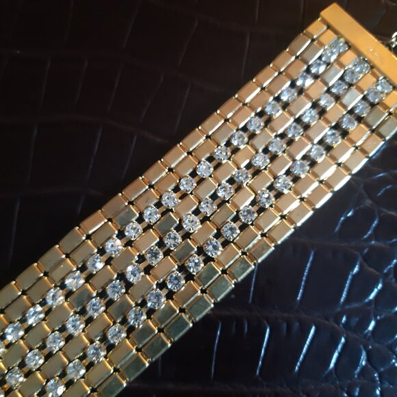 Avon Vintage Gold Tone Cuff Bracelet w/ 3 Lines of Rhinestones - Picture 4 of 9